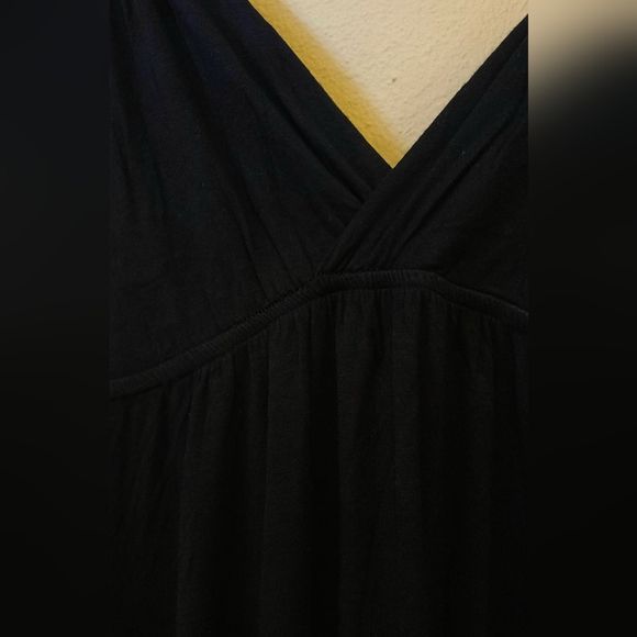 ❣️ Comfy Black Dress ❣️ BOGO - Picture 2 of 7